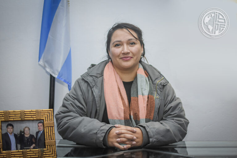 Prof. Univ. Cintia Navarro